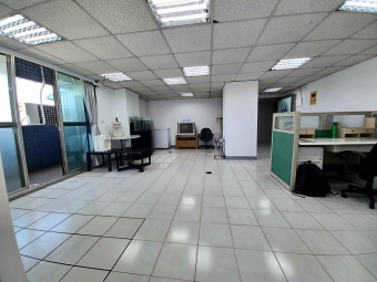 前鎮可住可辦明亮二房 - Image 9