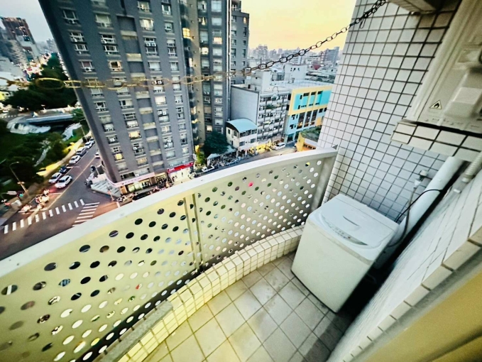 LCT🏡 免仲市中心便利套房|近教育大學・柳川水岸(第8張)