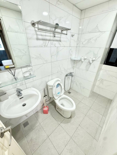 ✨全新空間超大😘多間可選💕電梯子母車❤️陽台獨洗曬💎飲水機😍機車位（第9張）