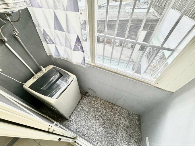 💍超高級床墊❤️可租補✨子母車💎陽台獨洗曬💕機車位(第10張)