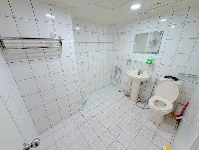 台水電可租補★藝術璇宮★獨立套房★大業路（第10張）