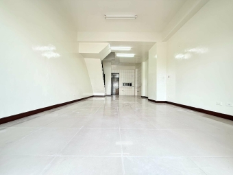 大明高中對面 臨12米路~透店大四房、可租補、可寵 - Image 13