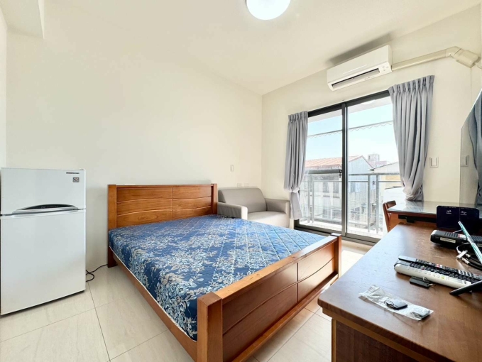 陽光明媚🔆大套房🏅可租補💎陽台獨洗曬🌷衛浴開窗🔆頂樓曬被（第1張）