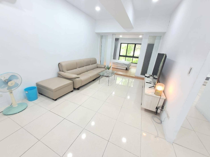 可租補☆電梯管理員☆大四房☆機上車位（第4張）