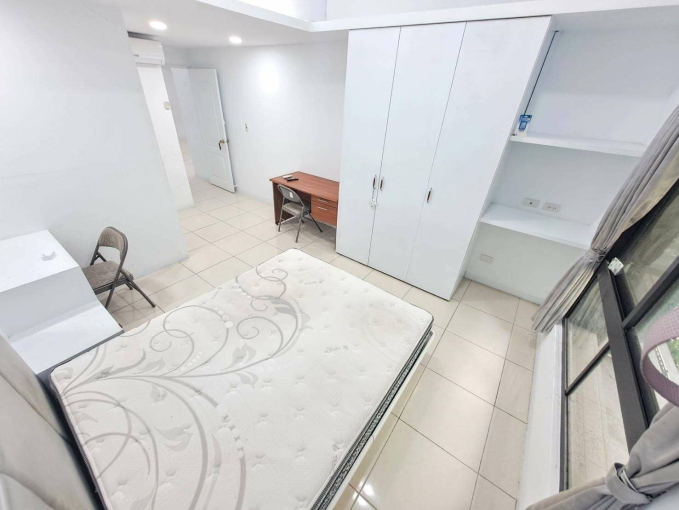 可租補☆電梯管理員☆大四房☆機上車位（第8張）