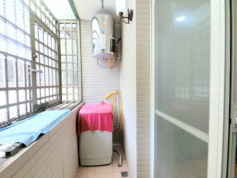 可租補☆精誠商圈近勤美☆陽台獨洗☆（第11張）