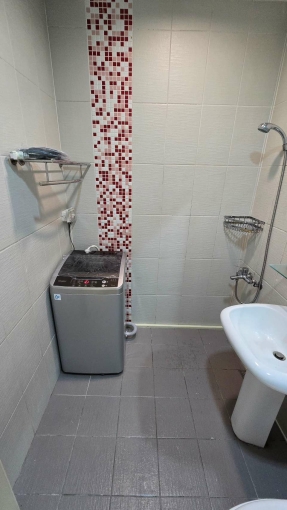 舒適大空間☆獨立洗衣機☆飲水機☆垃圾處理（第10張）