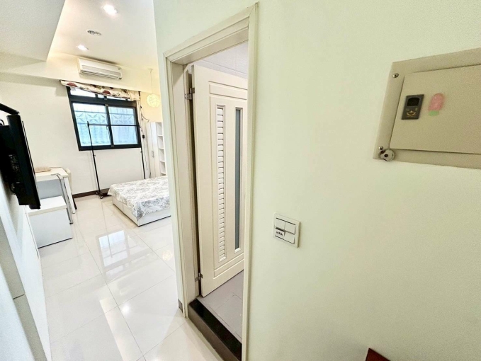 舒適大空間☆獨立洗衣機☆飲水機☆垃圾處理（第8張）