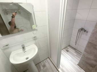 租補超新電梯套房*採光佳*陽台獨洗曬*流理臺*子母車~*（第10張）