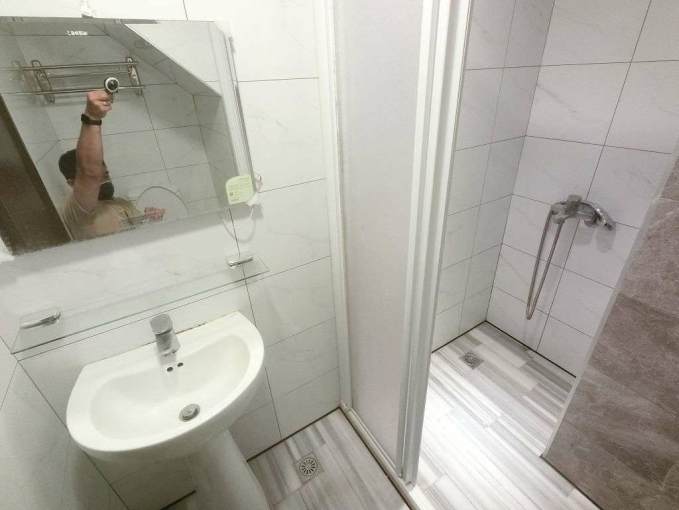 租補超新電梯套房*採光佳*陽台獨洗曬*流理臺*子母車~*（第10張）