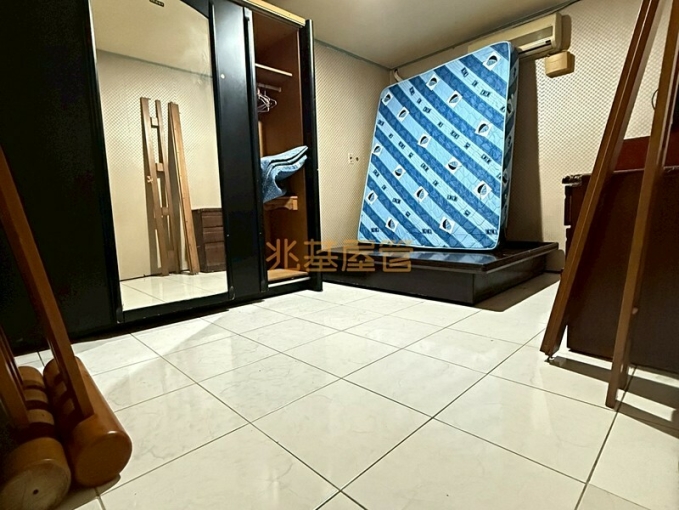 兆基社會住宅🏠延平街✅古色古香✅低樓層大陽台3房1廳1衛✅（第3張）