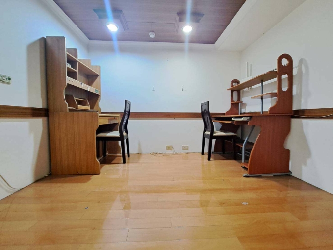 ✨【民安商圈】電梯華廈大4房|超實惠租金💛台水台電(第6張)