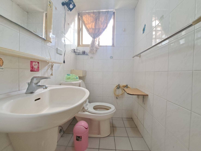 ✨【民安商圈】電梯華廈大4房|超實惠租金💛台水台電(第4張)