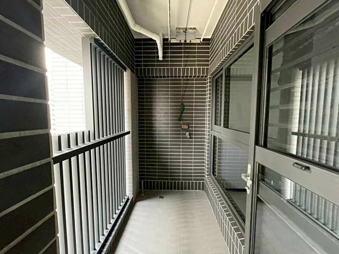 輕軌全新電梯兩房兩衛.🤍空屋出租.採光明亮 - Image 4