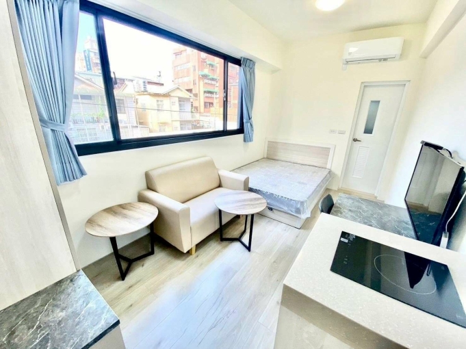 宇你相見💕陽台獨洗✨可租補😺可貓貓💕近中國醫 中友（第5張）