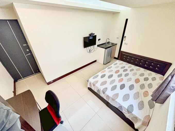 陽台獨洗✨電梯套房✨流理臺⚡人頭雙租補✨室內機車位（第7張）