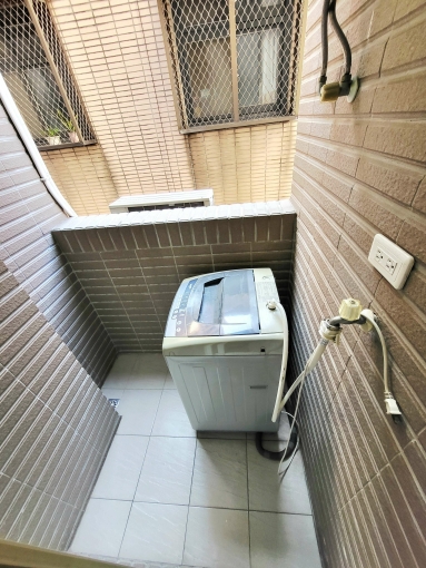 北屯大連路｜電梯套房｜獨洗獨陽＋IH爐｜首月租金半價｜可雙租補（第10張）