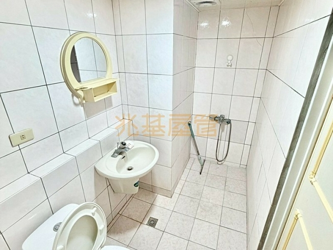 兆基社會住宅🏡四維國小捷運站大二房家具全🏠雙租補（第10張）