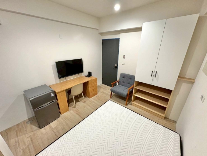 近捷運交通超方便🔥可乖貓😺可租補💕衛浴開窗💕（第2張）