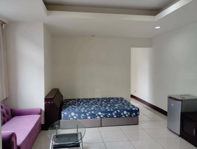 ✨自租勤美誠品綠園道 ✅全新變頻冷氣⭐衛浴有窗，乾濕分離（第2張）