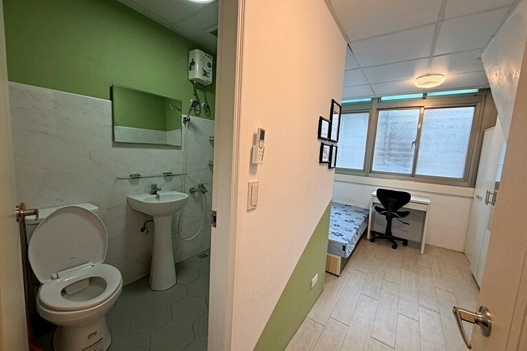 💓捷運南港展覽館/LaLaport/採光套房/可養寵物（第1張）