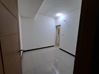 莊敬路全新裝潢，稀有面寬1樓可停車，近捷運交通及生活機能方便 - Image 19