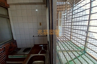 兆基社會住宅🏠成功市場旁⛳️超便宜大套房+置物間⛳️（第6張）