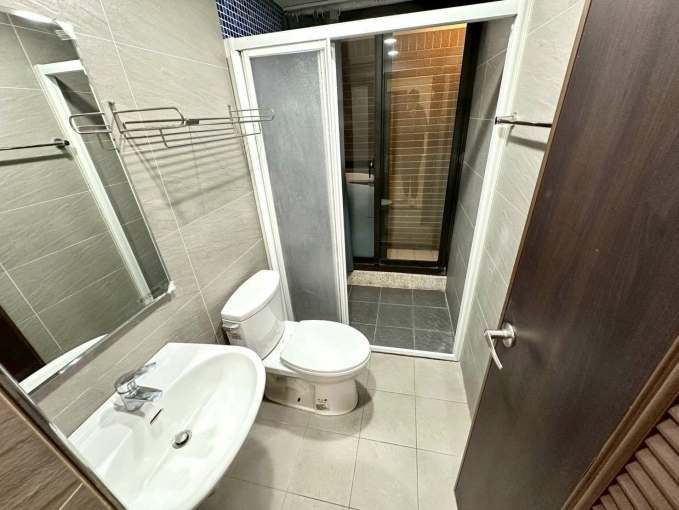 逢甲精選🏆可租補🌳陽台獨洗曬💎質感裝潢✨乾濕分離（第4張）