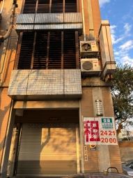 崇德十路敦化路口顯眼透店🏫近四張犁國中（第2張）