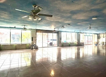 橘子🍊近葫蘆墩公園🍊門前可停車大面寬店面🍊100坪可用（第3張）