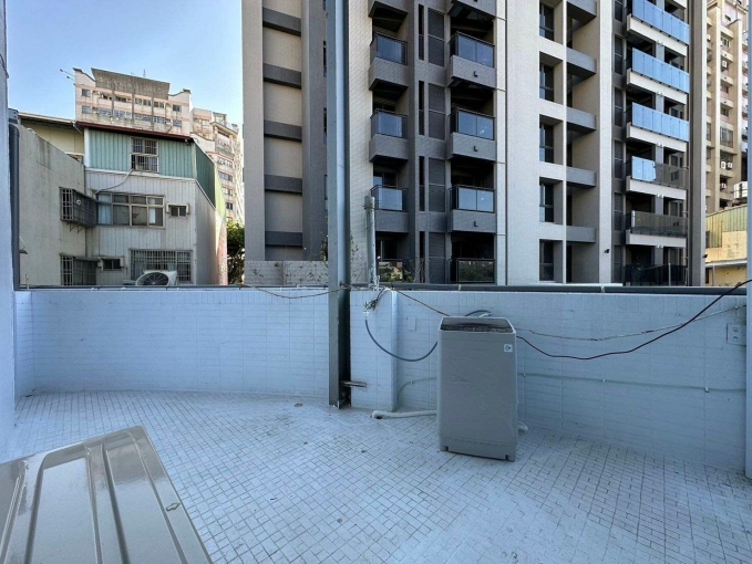 陽台獨洗🍀稀有可寵🍀租屋補助🍀可戶籍🍀子母車🍀飲水機🍀大露臺🍀職業友善(第10張)