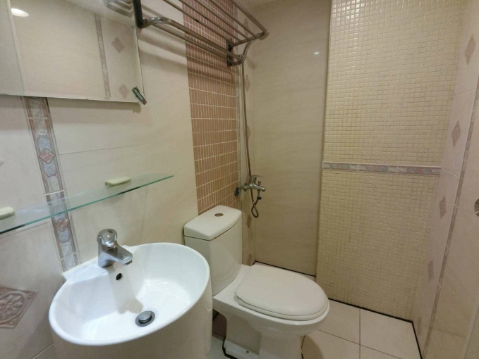 台體大✨陽台❤系統櫃✨短租(第10張)