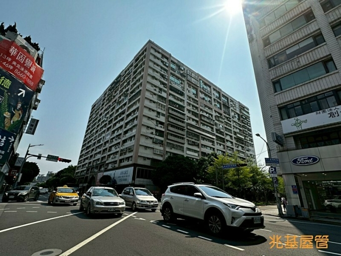 兆基社會住宅🏠羅姐帶你看/新店花開富貴/4房（第14張）