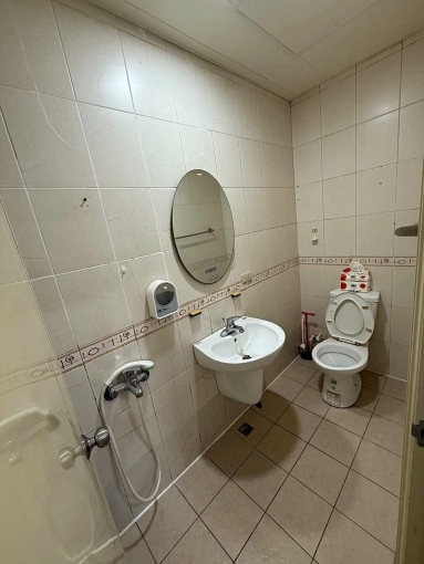 近裕民夜市!機能完善!長江路一段套房出租!(第4張)