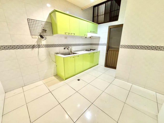 幸福甜甜圈🔥稀有透天✅可停雙車💖可租補入戶籍✨可報稅營燈（第5張）