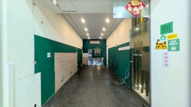 學府路現成飲料店面（第4張）