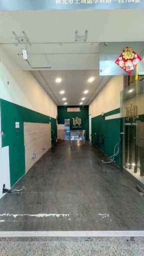學府路現成飲料店面（第1張）