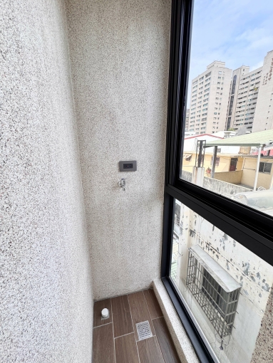 租補☆全新完工電梯套房☆陽台獨洗曬☆子母車（第7張）