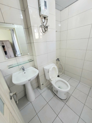 中國醫商圈｜$12000▪︎高質感套房｜陽台獨洗曬｜電梯大樓｜首月租金半價｜可雙租補（第7張）