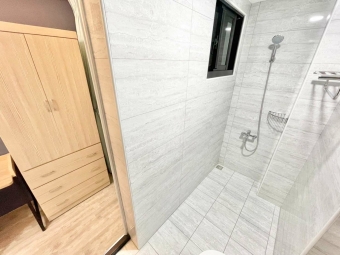 中科大.中國醫.體大🏆陽台獨洗🔆流理台🎀衛浴開窗✅可租補💙室內機車位（第8張）