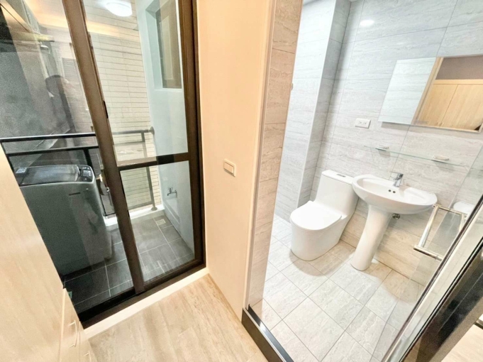 中科大.中國醫.體大🏆陽台獨洗🔆流理台🎀衛浴開窗✅可租補💙室內機車位（第3張）