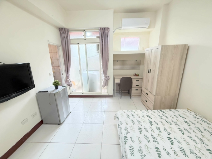 東海陽台獨洗曬🌈可租補🍏室內機車位（第4張）