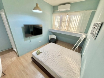 藍色天空💎雙租補✨可貓狗🌳別墅透天庭院🐶衛浴開窗✨一層兩戶（第1張）