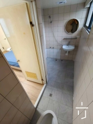 限女性台中西區搶手物件,靠近審計新村教育大學大套房197.A套房出租/內推陽台/大套房可曬衣/限女性/一方生活 - Image 9