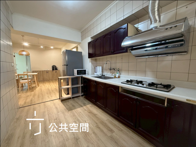 限女性台中西區搶手物件,靠近審計新村教育大學大套房197.A套房出租/內推陽台/大套房可曬衣/限女性/一方生活 - Image 5