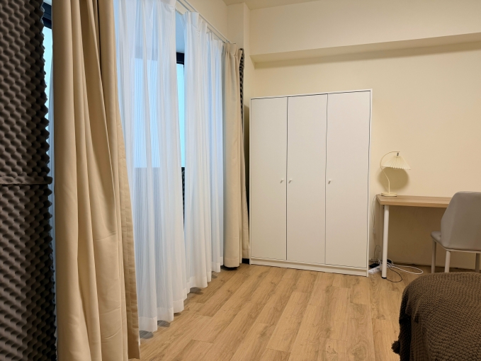 限女性台中西區搶手物件,靠近審計新村教育大學大套房197.A套房出租/內推陽台/大套房可曬衣/限女性/一方生活(第6張)