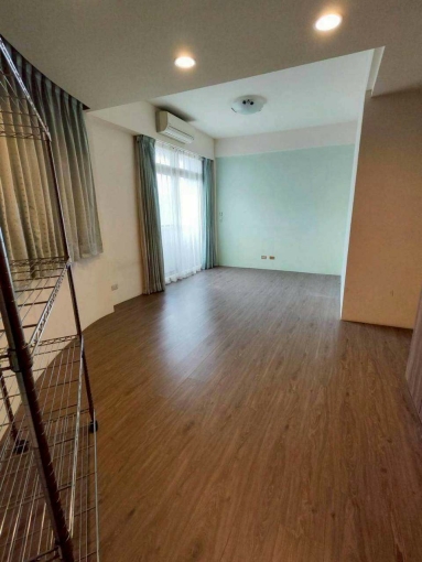 ✨免仲介費✨稀有釋出!富宜路大四房!附高級裝潢✨(第3張)