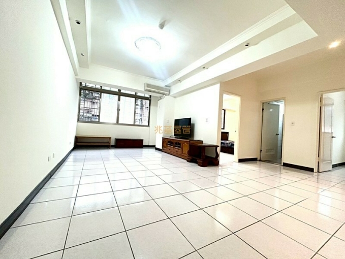 兆基社會住宅🏠暖暖幸福華城電梯3改2房有車位可租金補助（第1張）