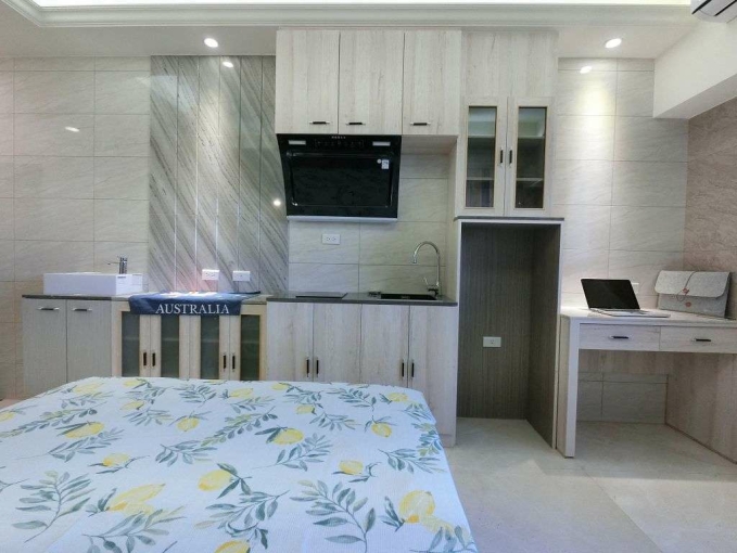 台電+租補☆超新電梯套房*陽台獨洗曬**飲水機*子母車~*（第5張）