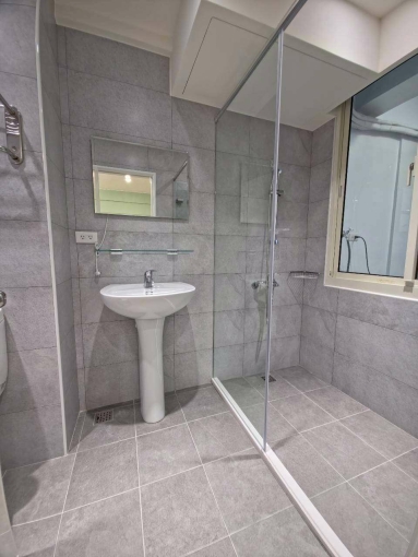 大同區.全新.大橋頭站30秒.出站即到.獨立陽台.舒適大空間設計感套房503 - Image 8